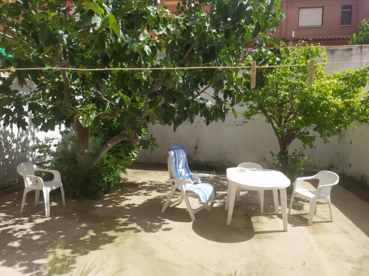 Habitacion Privada Triple Toledo Buitenkant foto