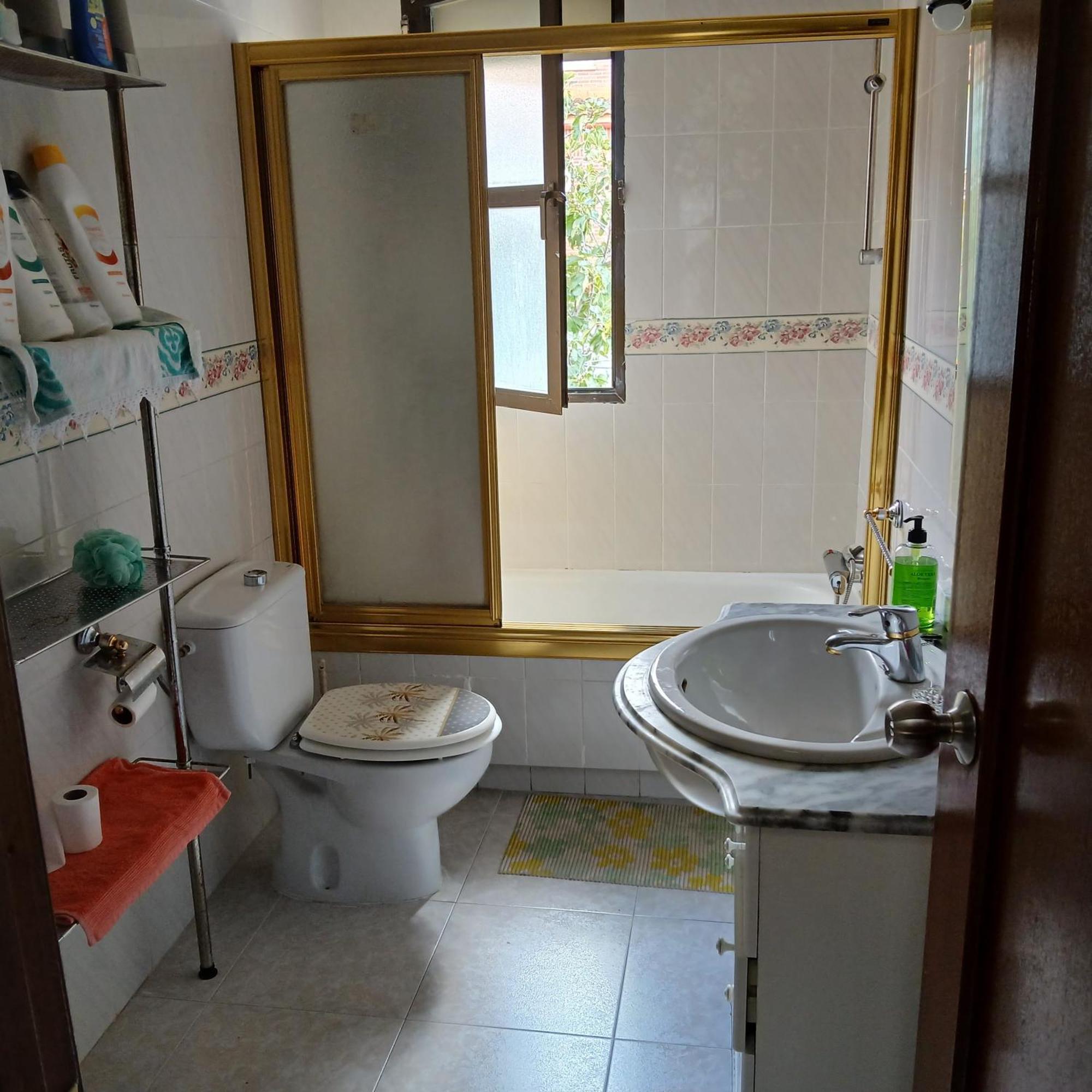 Habitacion Privada Triple Toledo Buitenkant foto